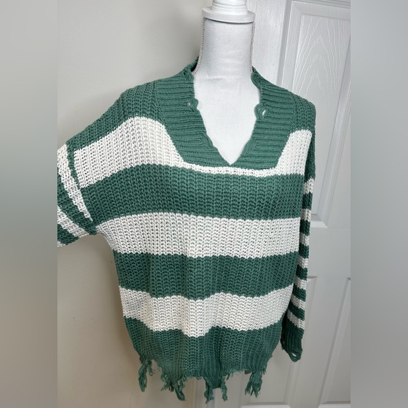 NWT CROCHETED DOLMAN SLEEVE SWEATER STRIPED - Picture 6 of 9